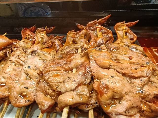 Ingredients and preparation for air fryer chicken wings