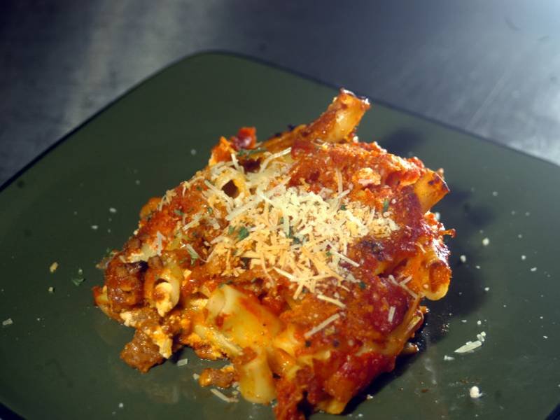 Baked Ziti — American dinner recipe, served and ready to eat