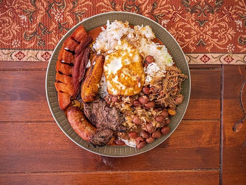 Bandeja Paisa — Colombian dinner recipe, served and ready to eat