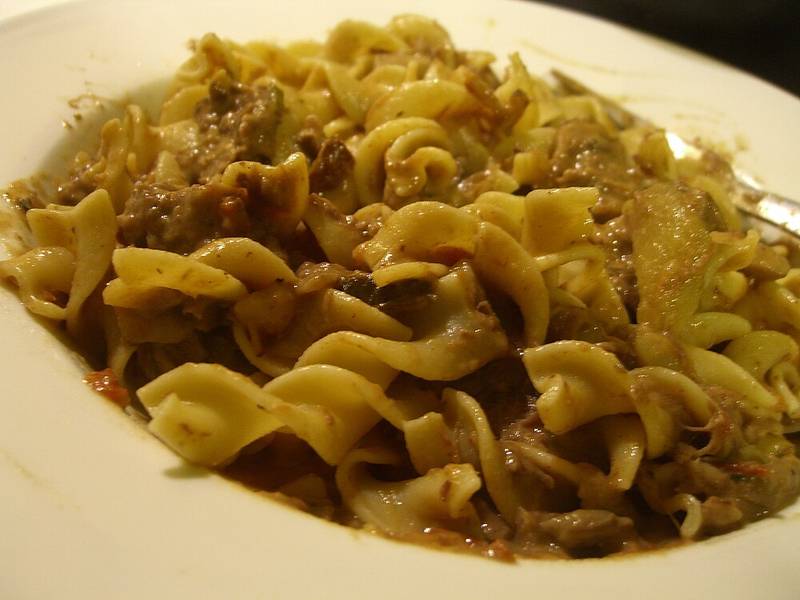 Beef and Mushroom Stroganoff Bake