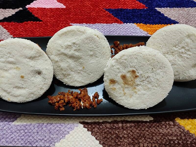Bhapa Pitha