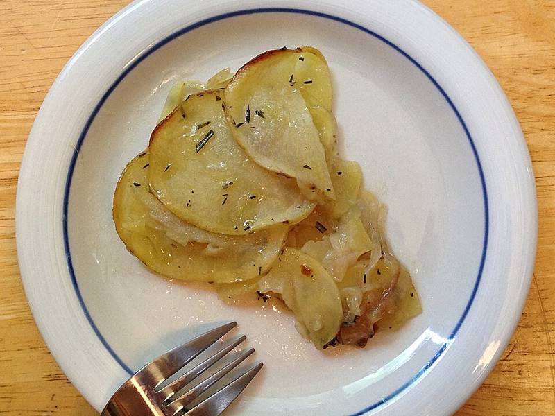 Boulangere Potatoes
