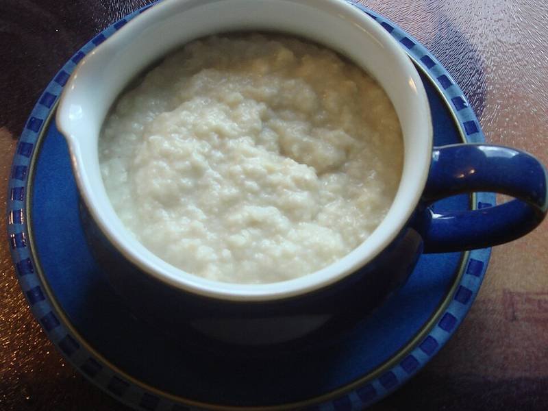 Bread Sauce — British holiday specials recipe, served and ready to eat