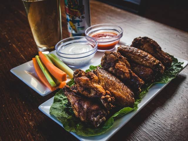Ingredients and preparation for buffalo wings