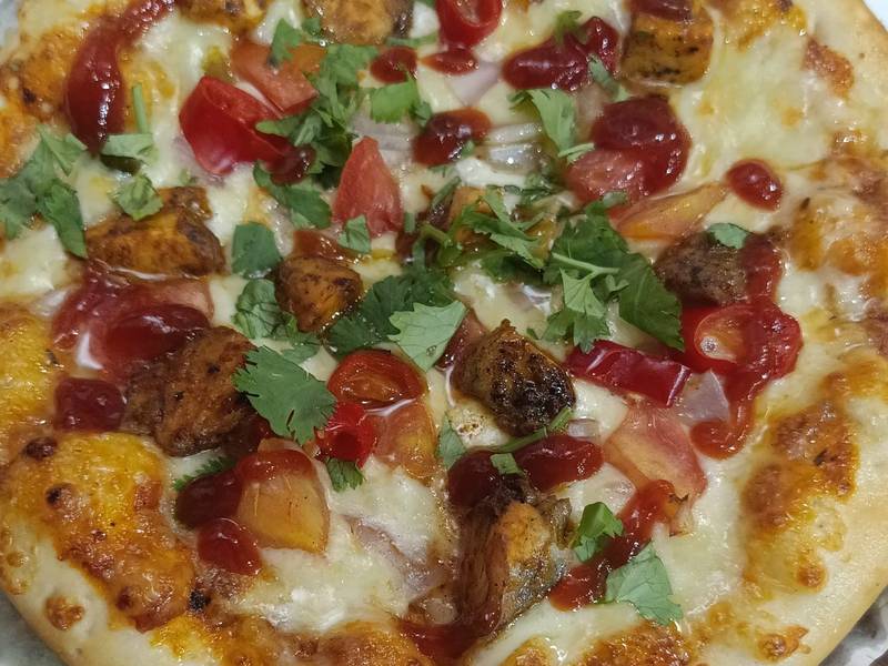Butter Chicken Pizza
