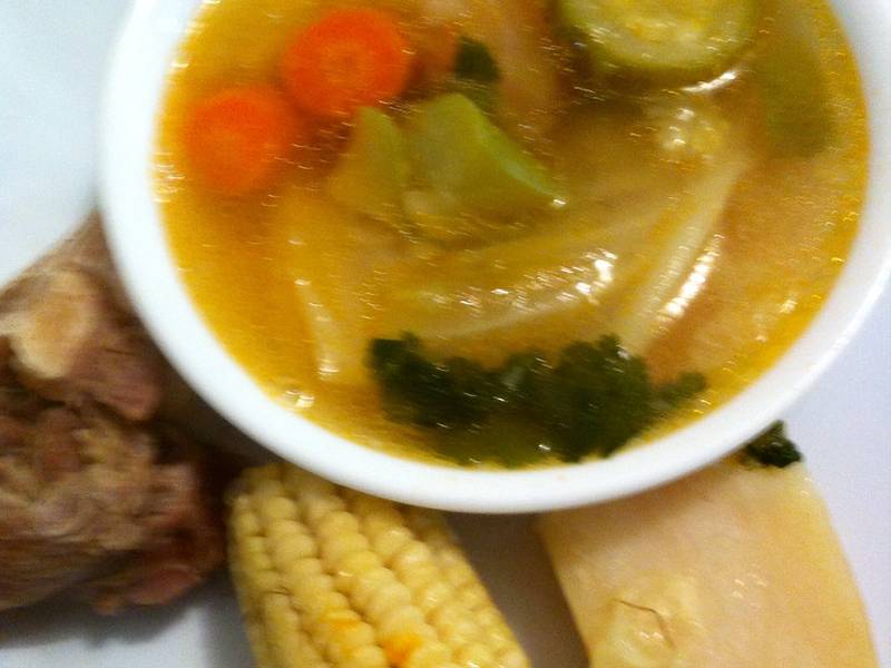 Caldo de Res