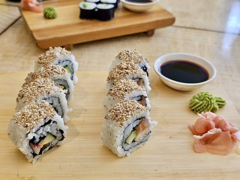 California Roll — Japanese lunch recipe, served and ready to eat