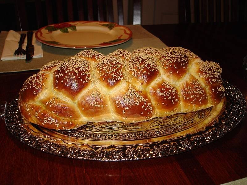 Challah — Israeli baking recipe, served and ready to eat