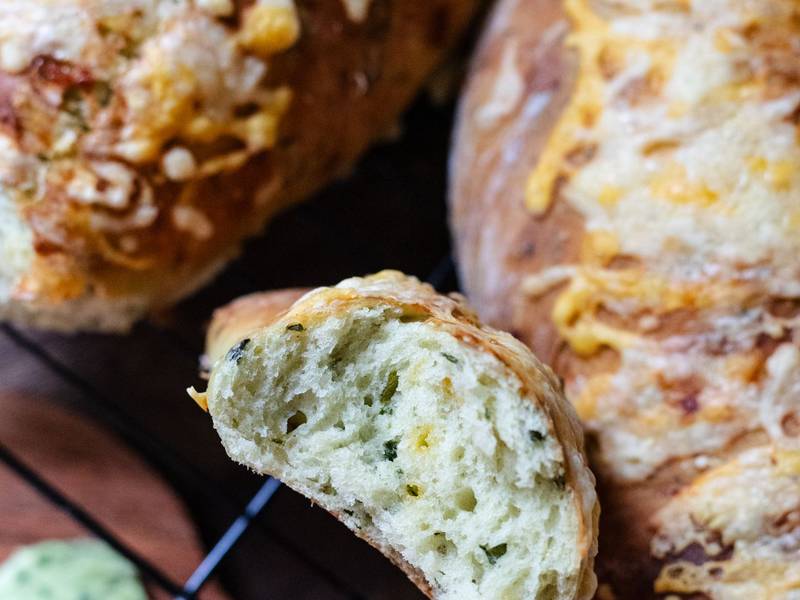 Cheddar Jalapeno Bread