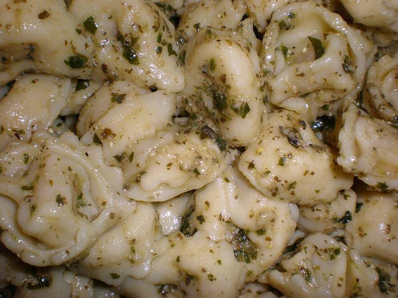 Cheese Tortellini with Pesto