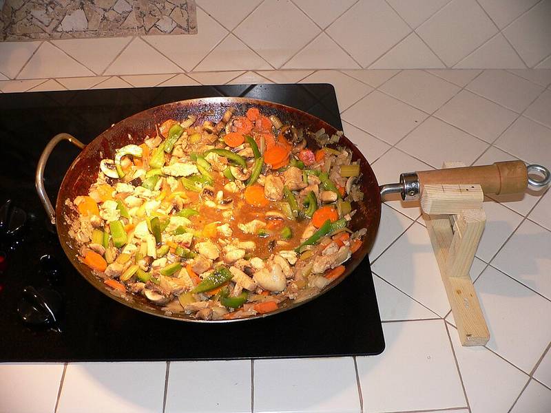 Chicken and Cabbage Stir-Fry