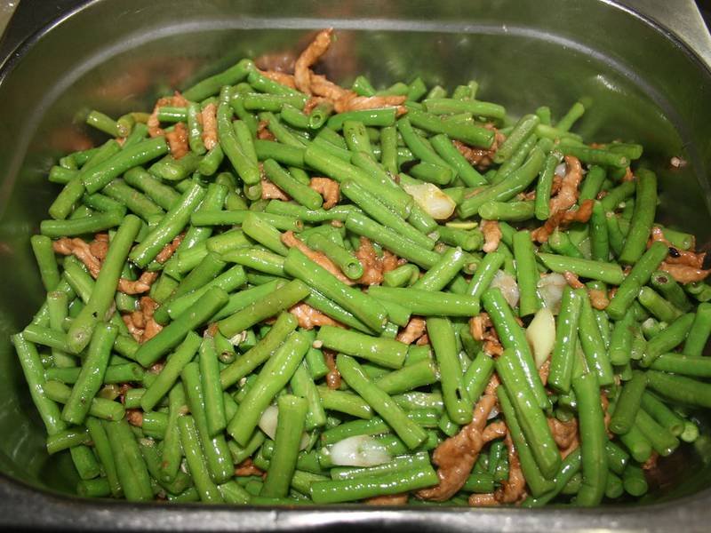 Chicken and Green Bean Stir-Fry, a Chinese dinner recipe — chicken and green bean stir fry