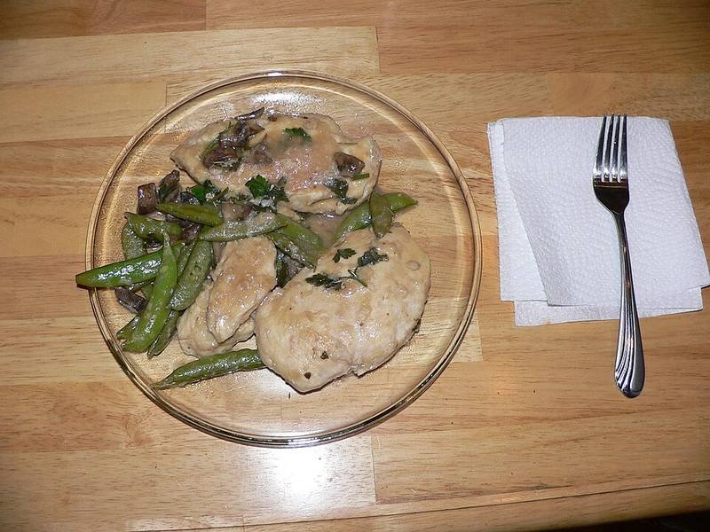 Chicken Marsala — Italian dinner recipe, served and ready to eat