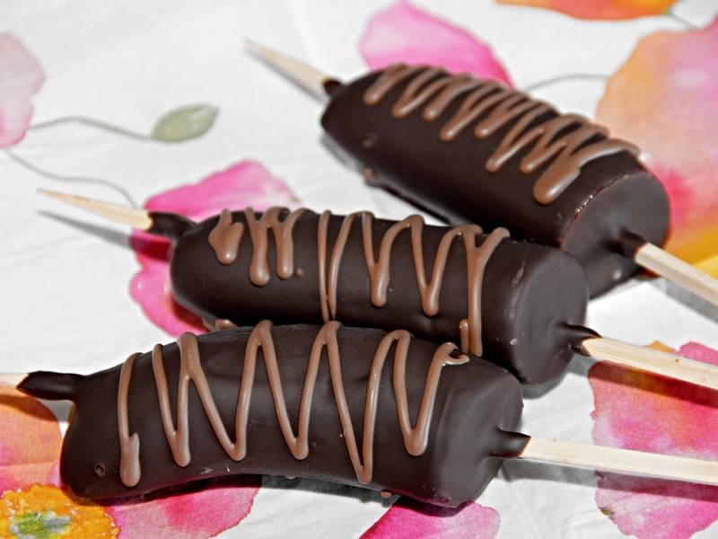 Chocolate Dipped Bananas