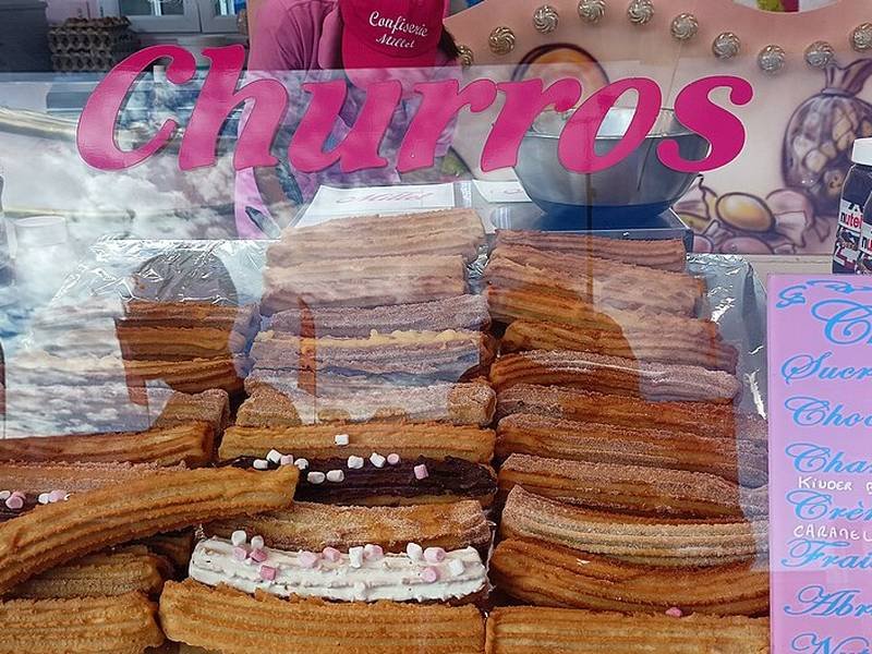Cinnamon Churros — Mexican desserts recipe, served and ready to eat