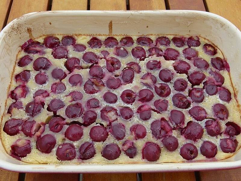Cherry Clafoutis — French desserts recipe, served and ready to eat