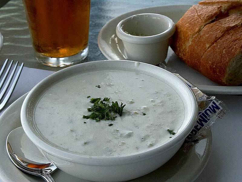 Clam Chowder Bread Bowls