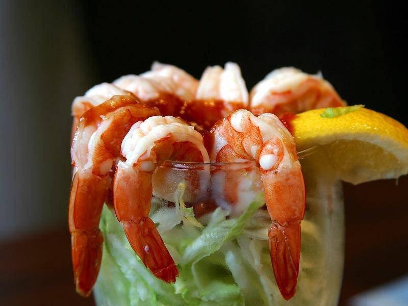 Coctel de Camarones, a Mexican lunch recipe — weight loss friendly shrimp cocktail