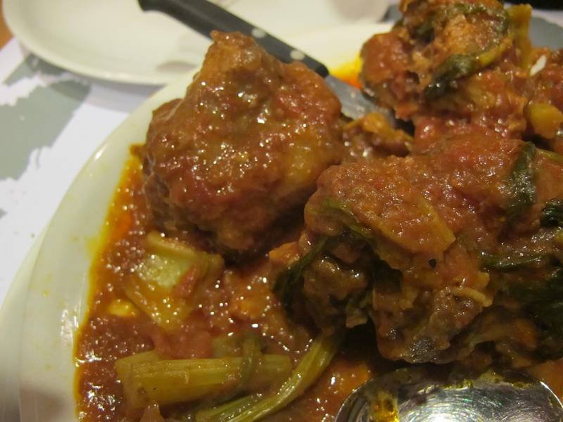 Coda alla Vaccinara — Italian dinner recipe, served and ready to eat