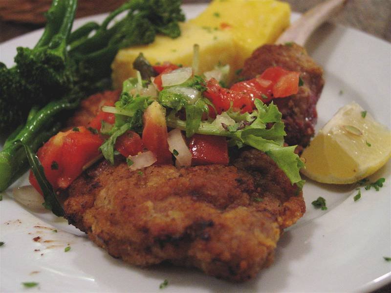 Cotoletta alla Milanese — Italian dinner recipe, served and ready to eat