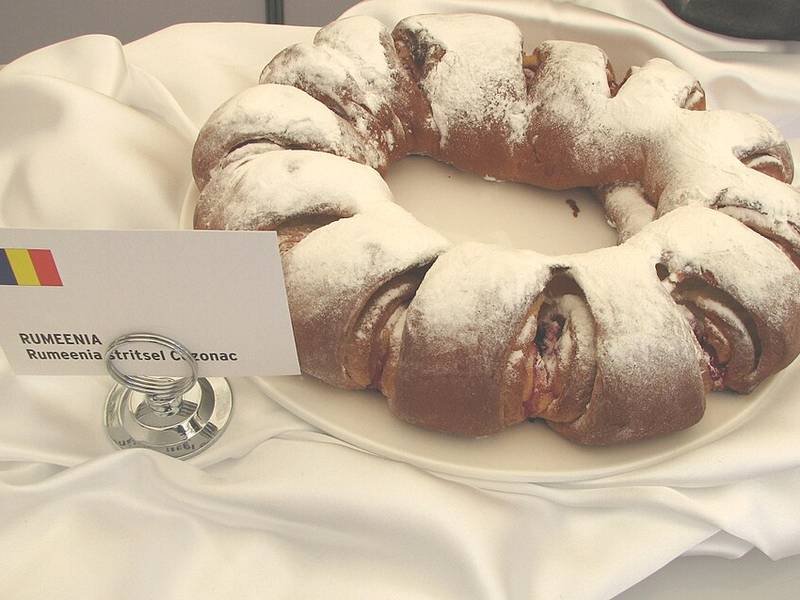 Cozonac — Romanian holiday specials recipe, served and ready to eat