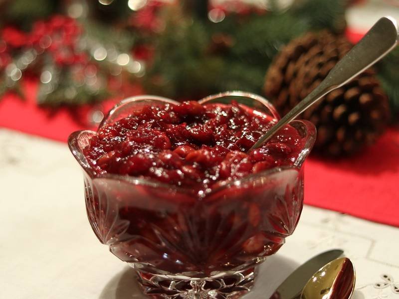 Cranberry Sauce — American holiday specials recipe, served and ready to eat