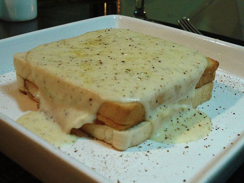 Croque Monsieur — French lunch recipe, served and ready to eat