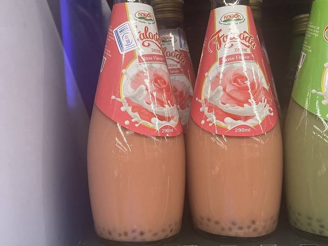 Ingredients and preparation for falooda