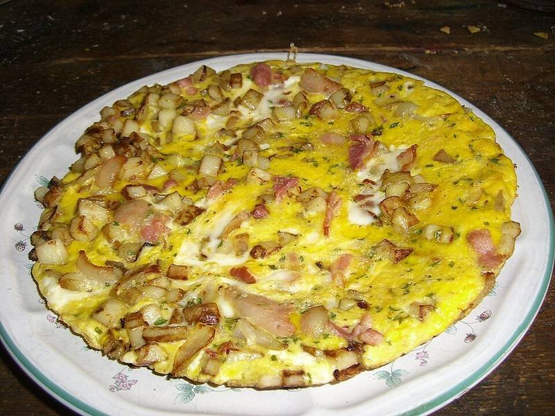 Vegetable Frittata — Italian breakfast recipe, served and ready to eat