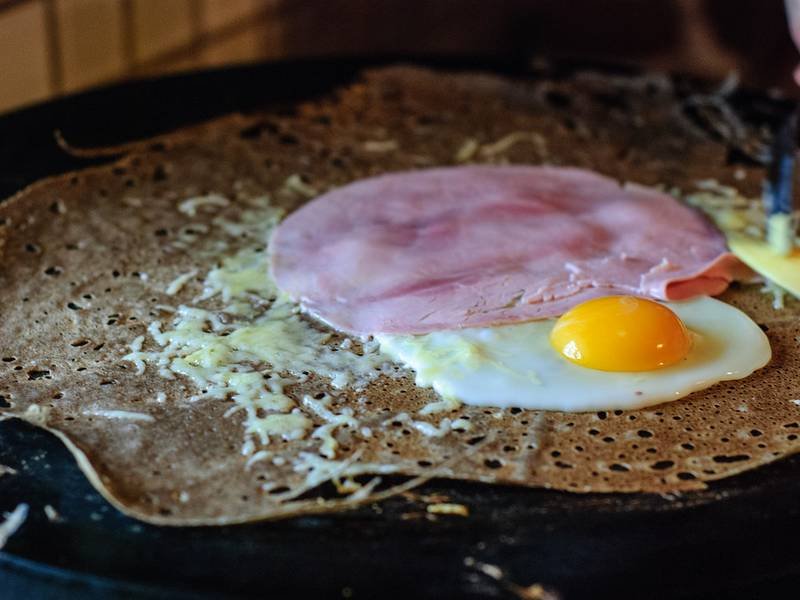 Galettes Bretonnes — French lunch recipe, served and ready to eat