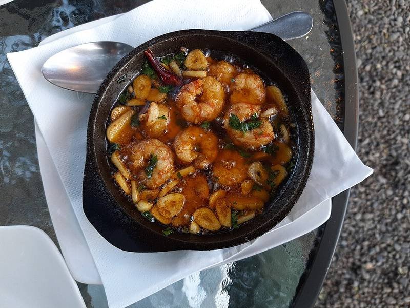 Gambas al Ajillo — Spanish appetizers recipe, served and ready to eat