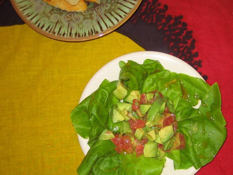 Grapefruit Avocado Salad, a healthy American recipe — weight loss friendly grapefruit salad