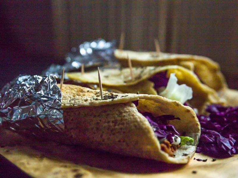 Greek Chicken Pitas, a Greek lunch recipe — weight loss friendly chicken pitas