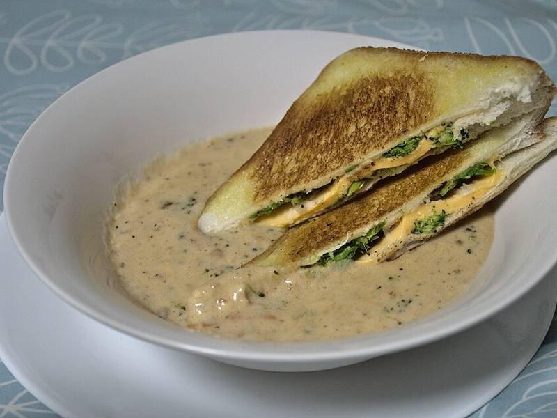 Skillet Grilled Cheese — American quick meals recipe, served and ready to eat