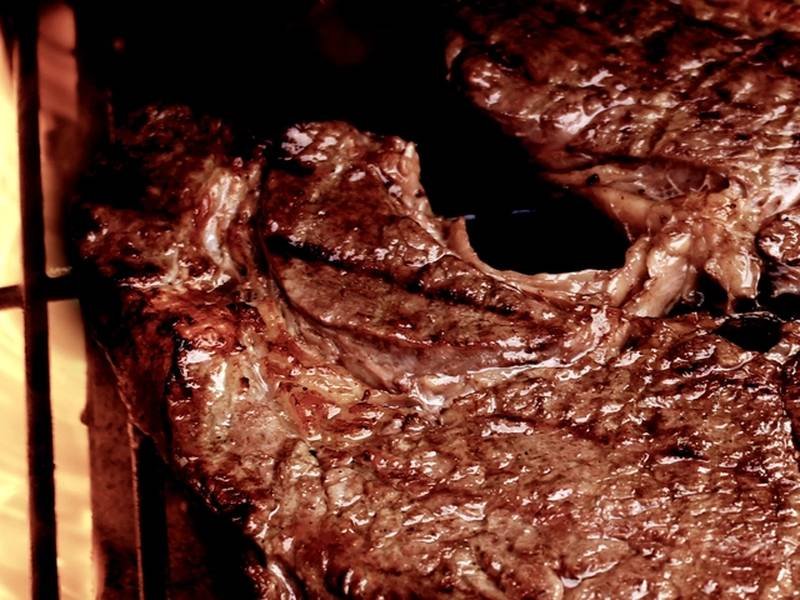Grilled Steak, an American dinner recipe — how to grill a steak