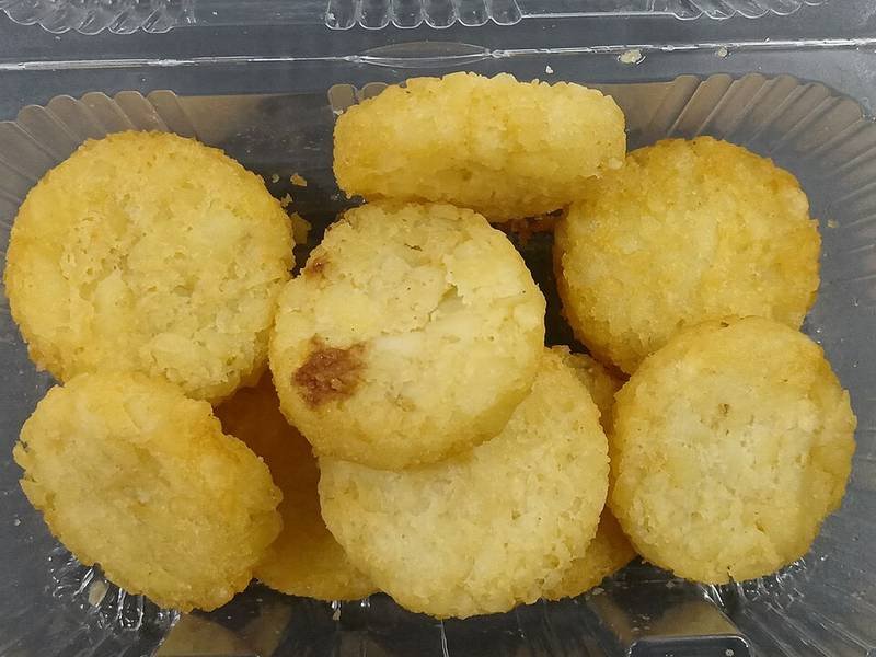 Crispy Hash Browns — American breakfast recipe, served and ready to eat
