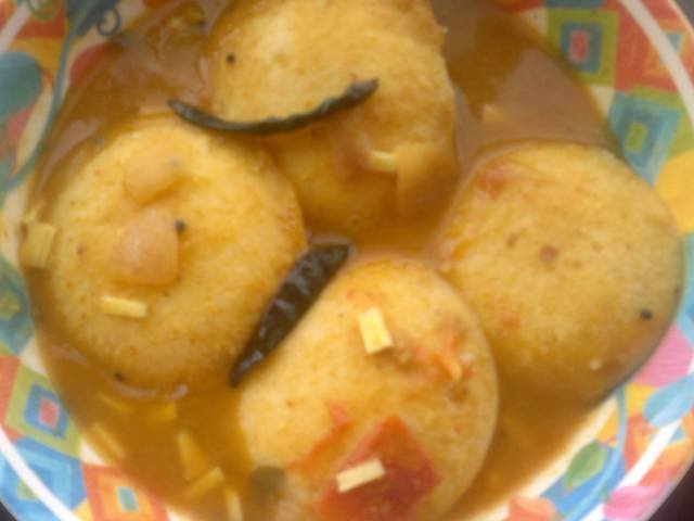 Ingredients and preparation for idli sambar