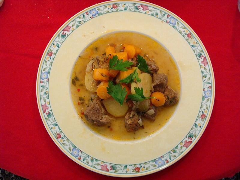 Irish Stew — Irish dinner recipe, served and ready to eat