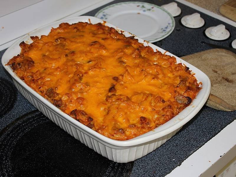 Johnny Marzetti, an American dinner recipe — macaroni beef casserole