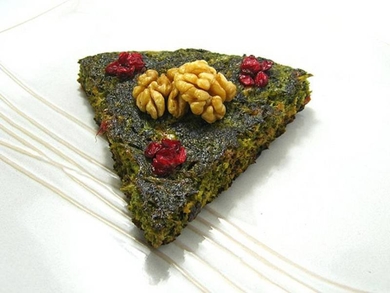 Kookoo Sabzi — Persian lunch recipe, served and ready to eat