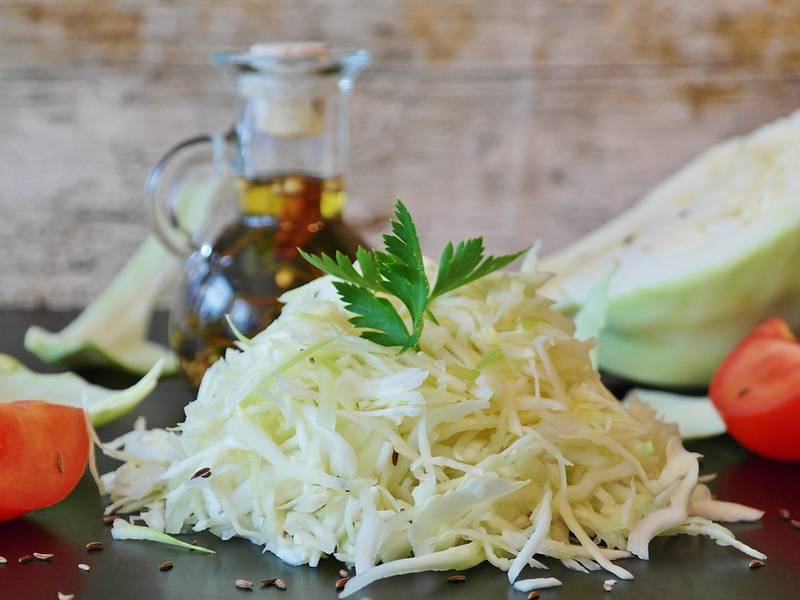 Lebanese Cabbage Salad