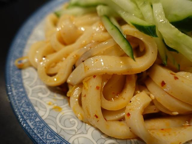 Ingredients and preparation for liangpi