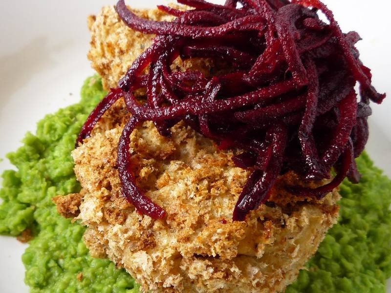 Mackerel Fishcakes, a quick British meal recipe — easy mackerel and potato cakes