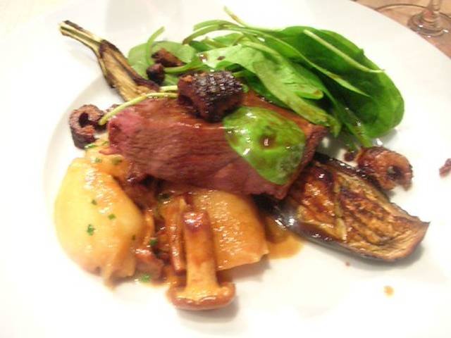 Ingredients and preparation for magret de canard