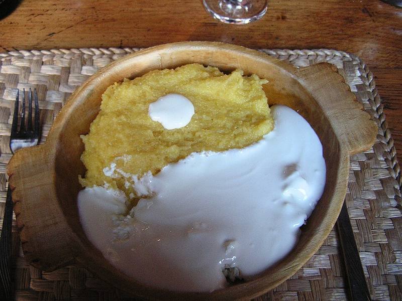 Mămăligă — Romanian dinner recipe, served and ready to eat