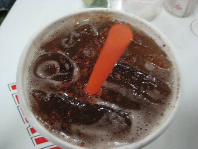 Ingredients and preparation for michelada