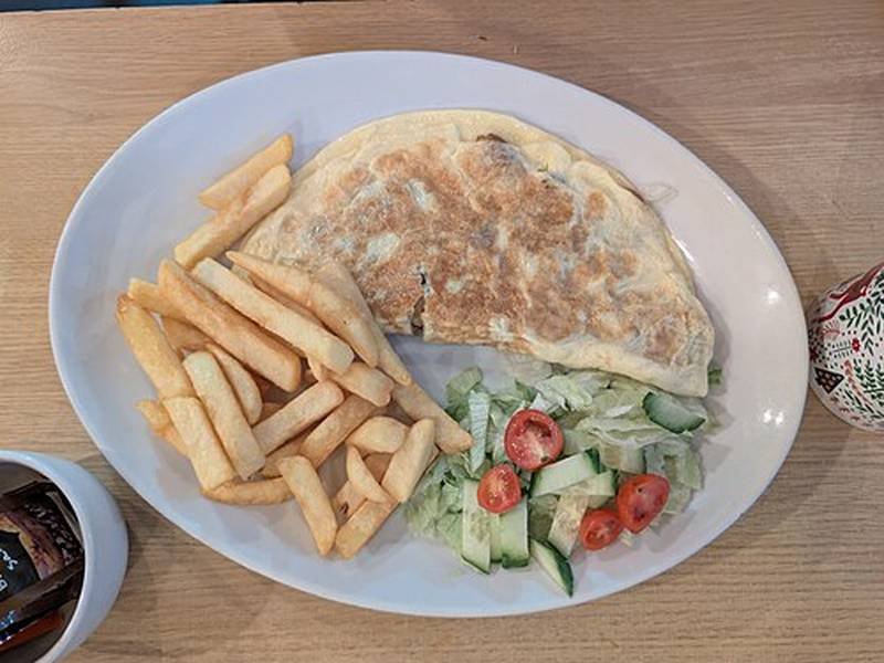 Mushroom Omelette, a British breakfast recipe — budget egg supper