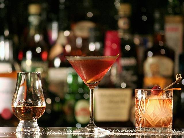 Ingredients and preparation for old fashioned