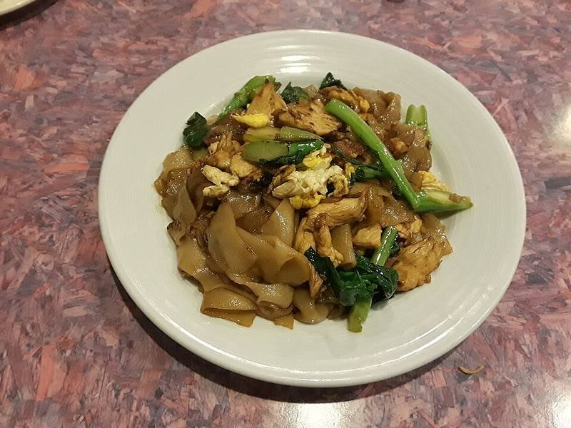 Pad See Ew — Thai quick meals recipe, served and ready to eat