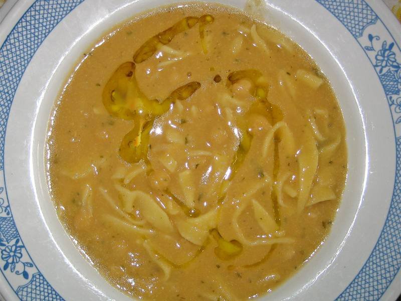 Pasta e Ceci — Italian lunch recipe, served and ready to eat